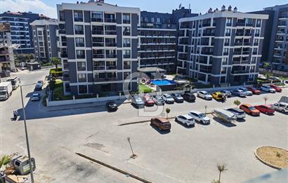 Katip Çelebi Üni. Yakını Site İçerisinde Havuzlu Kiralık 1+1