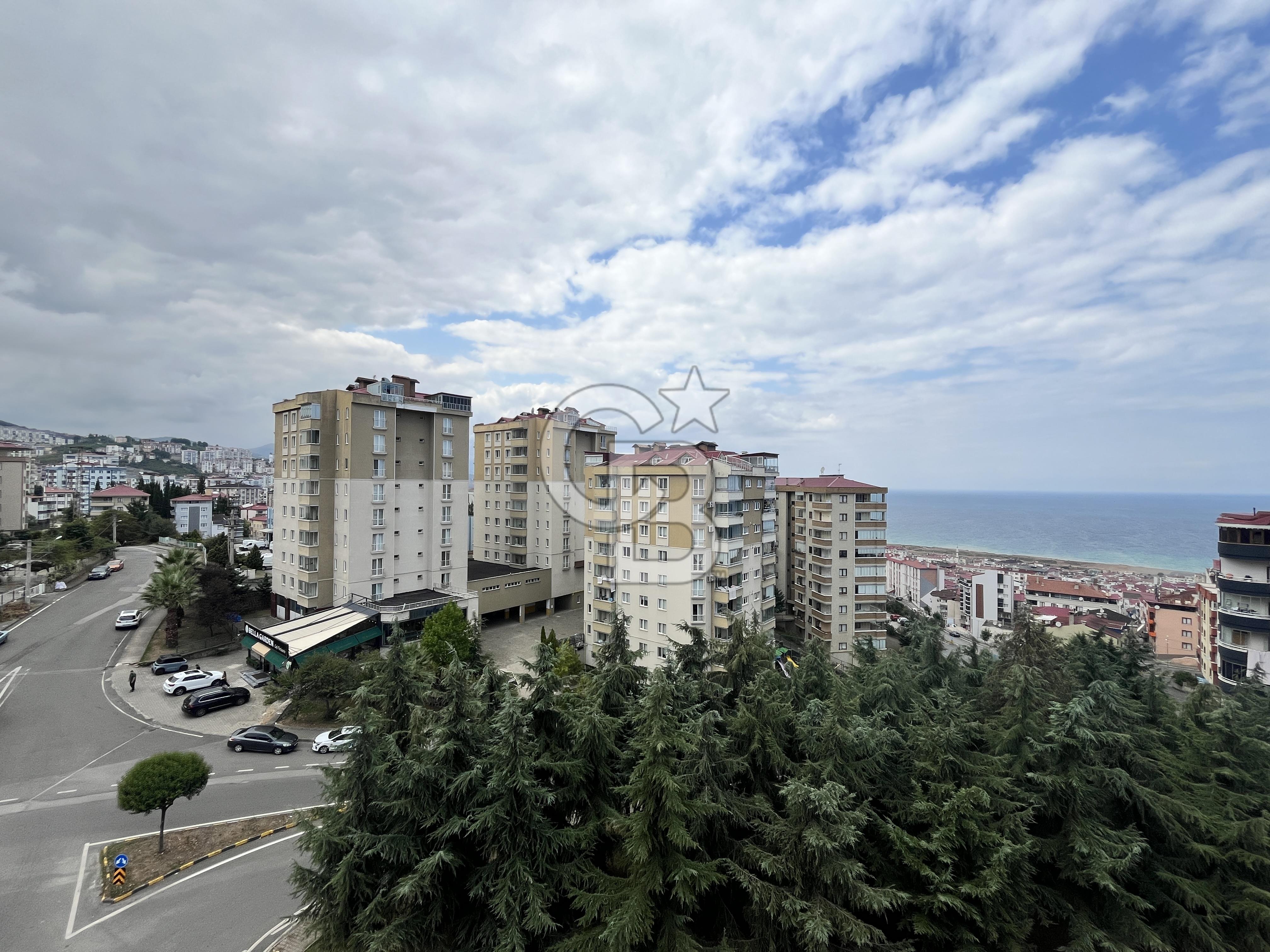 TRABZON'DA KİRALIK DAİRE YEŞİLTEPE ANA CADDE ÜZERİNDE MANZARALI