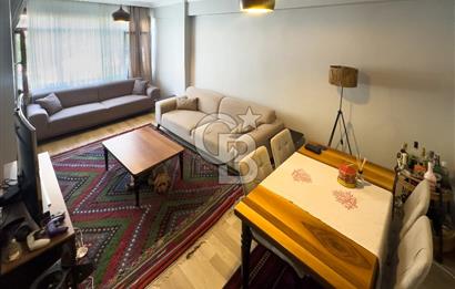 ALTINTEPE'DE CADDE CEPHELİ YENİLENMİŞ 2+1 SATILIK DAİRE