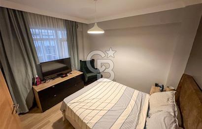 ALTINTEPE'DE CADDE CEPHELİ YENİLENMİŞ 2+1 SATILIK DAİRE