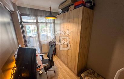 ALTINTEPE'DE CADDE CEPHELİ YENİLENMİŞ 2+1 SATILIK DAİRE
