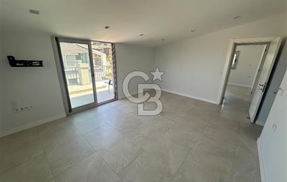 Güzelbahçe Kahramanderede Satılık Çatı Dubleks Daire