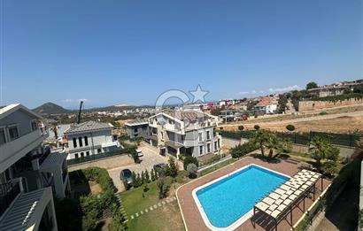 Güzelbahçe Kahramanderede Satılık Çatı Dubleks Daire