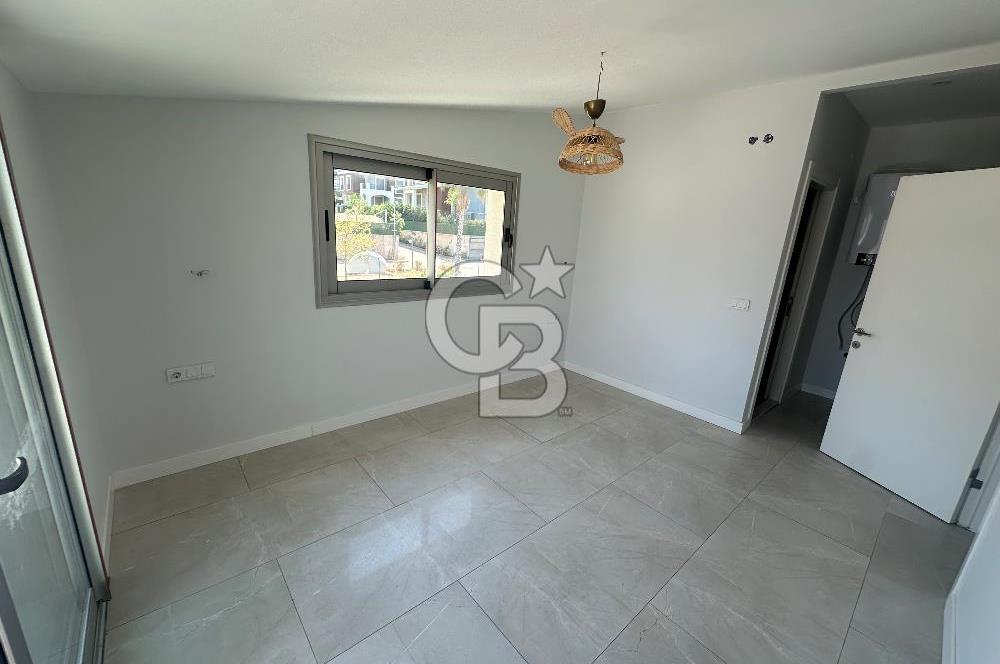 Güzelbahçe Kahramanderede Satılık Çatı Dubleks Daire