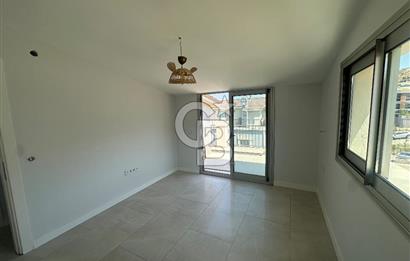 Güzelbahçe Kahramanderede Satılık Çatı Dubleks Daire