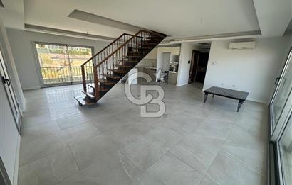 Güzelbahçe Kahramanderede Satılık Çatı Dubleks Daire