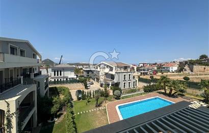 Güzelbahçe Kahramanderede Satılık Çatı Dubleks Daire