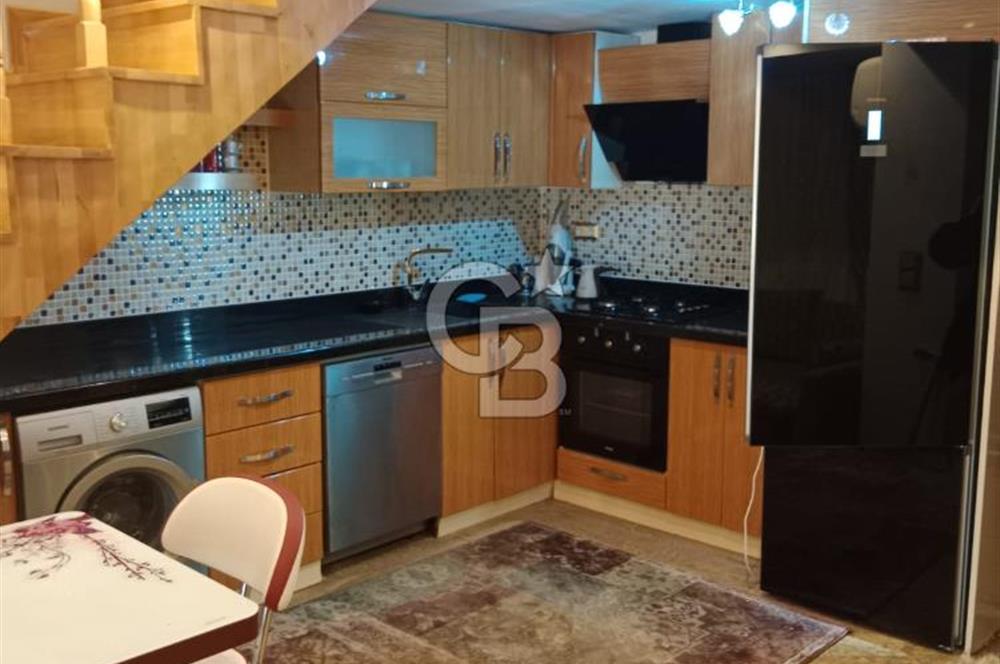 KEMER SAHİL YOLUNDA SATILIK DUBLEKS DAİRE