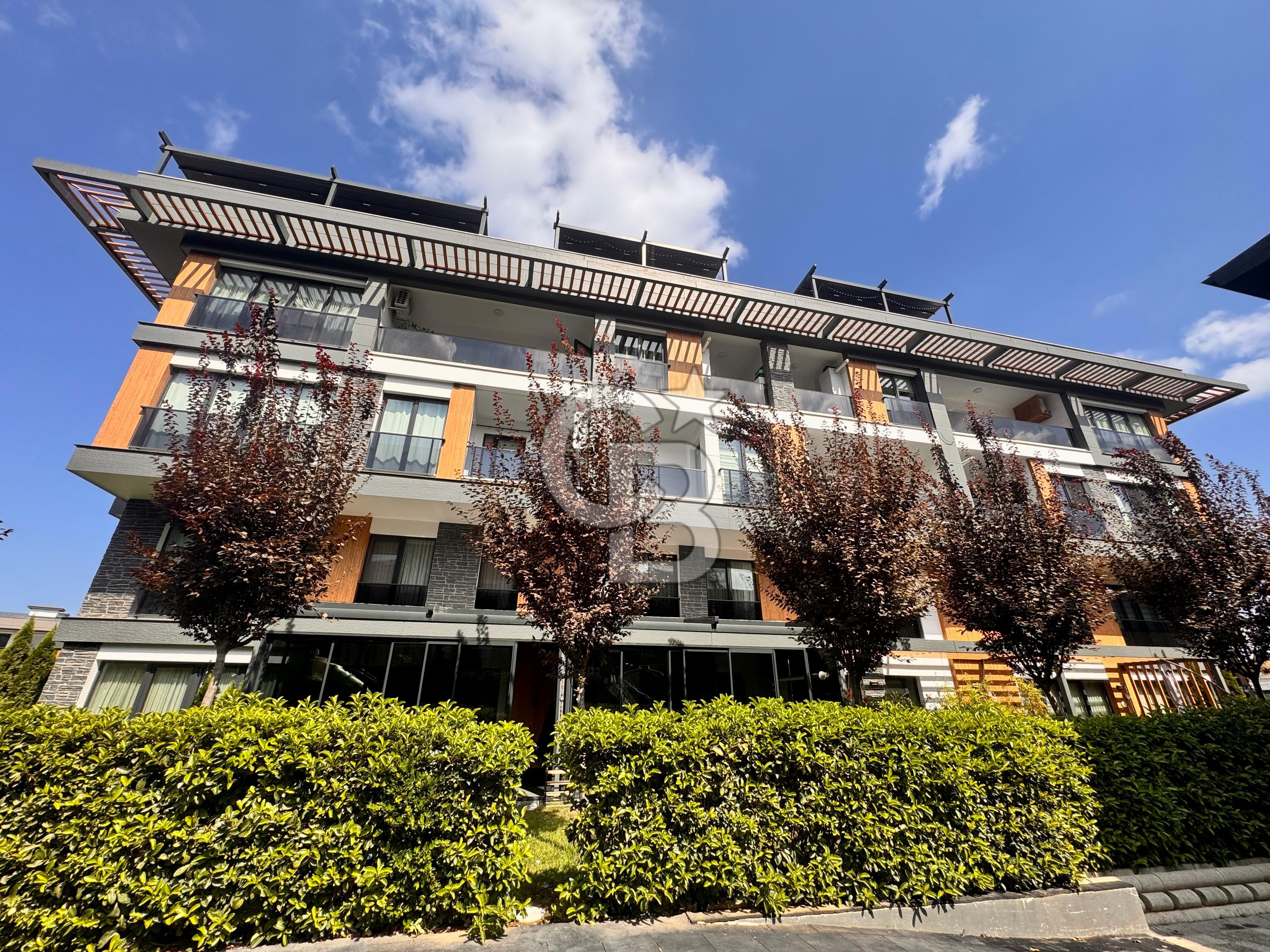 CB ENVOY |Yalova Merkez'de Villa Tadında 3+1 Bahçe Dubleks Daire