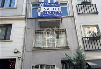 SARAÇİSHAK MAHALLESİNDE SATILIK 5 KATLI  BİNA 