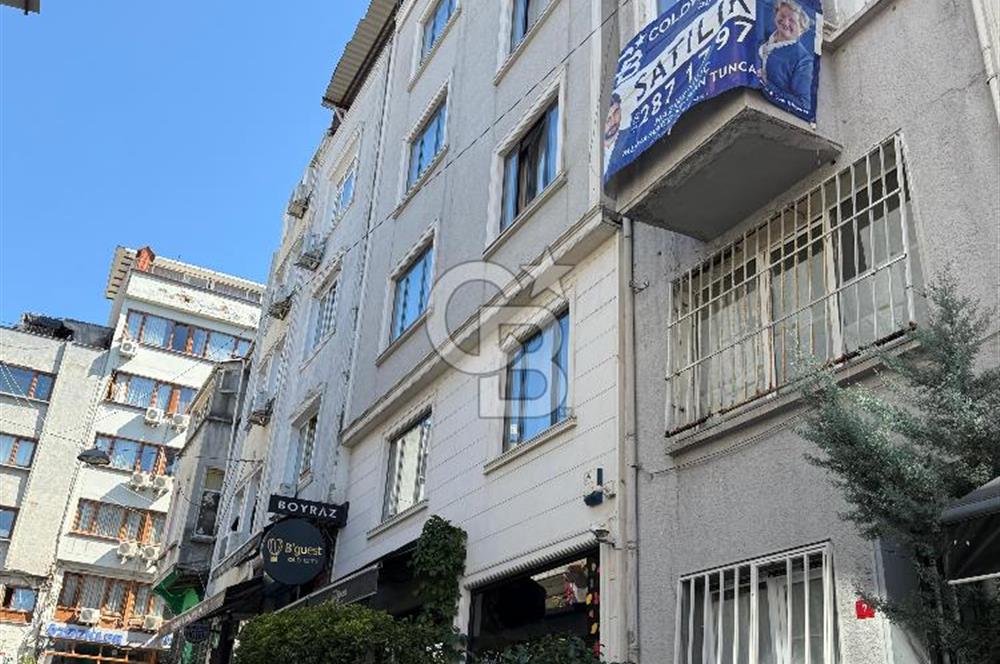 SARAÇİSHAK MAHALLESİNDE SATILIK 5 KATLI  BİNA 