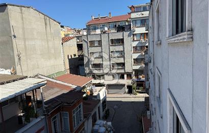 SARAÇİSHAK MAHALLESİNDE SATILIK 5 KATLI  BİNA 