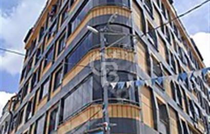 ARNAVUTKÖY ANADOLU MAH.SATILIK CADDE CEPHE 2+1 DAİRE