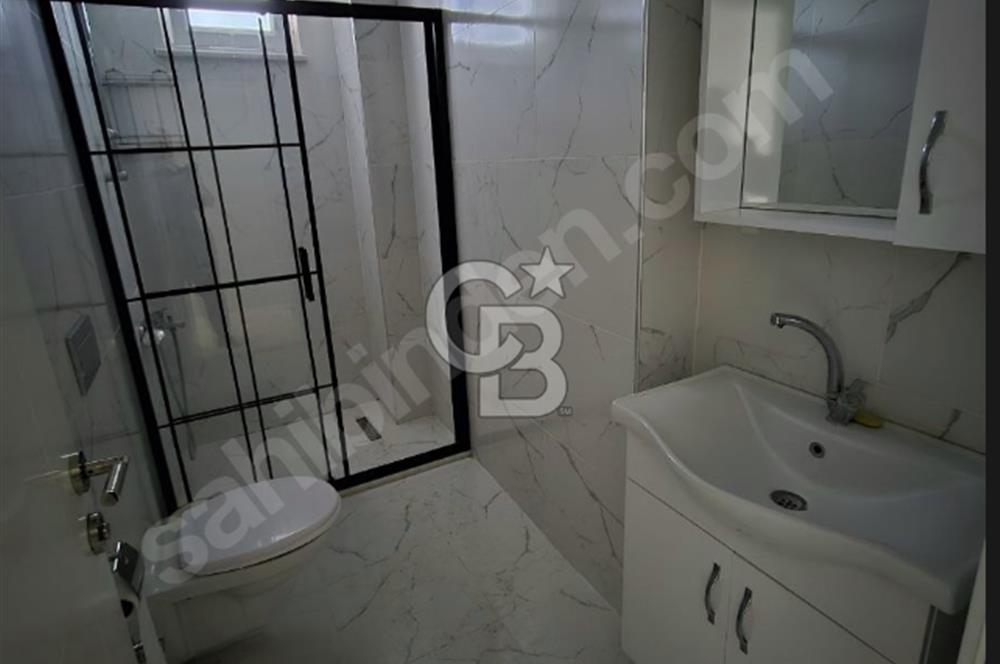 Topçularda Deniz Manzaralı 2+1 Satılık