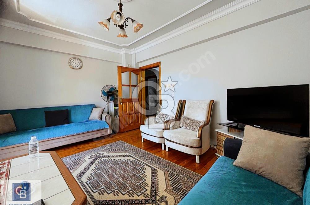 Vezirçiftliğin de Bahçe Müstakil Ebeveyn Banyolu 3+1 Daire