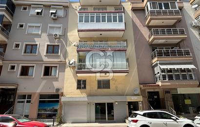 İzmir Karşıyaka Yalı Mahallesi Arakat 3+1 Satılık Daire