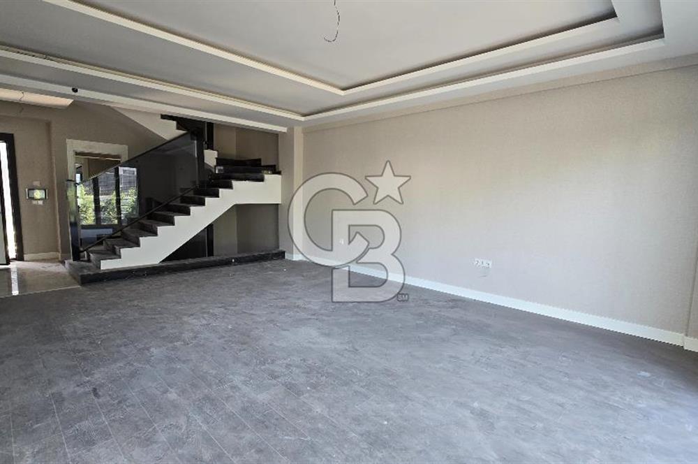 Stadyuma Yürüme Mesafesinde, Yeni Nesil Lüks Villa! LUXURY HOME