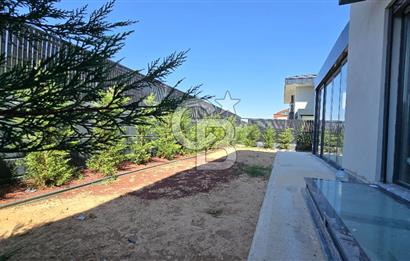 Stadyuma Yürüme Mesafesinde, Yeni Nesil Lüks Villa! LUXURY HOME