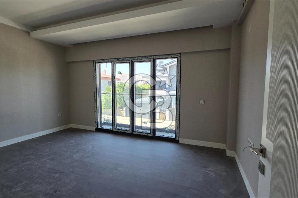 Stadyuma Yürüme Mesafesinde, Yeni Nesil Lüks Villa! LUXURY HOME