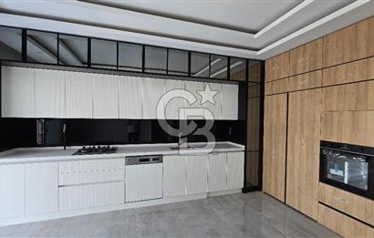 Stadyuma Yürüme Mesafesinde, Yeni Nesil Lüks Villa! LUXURY HOME