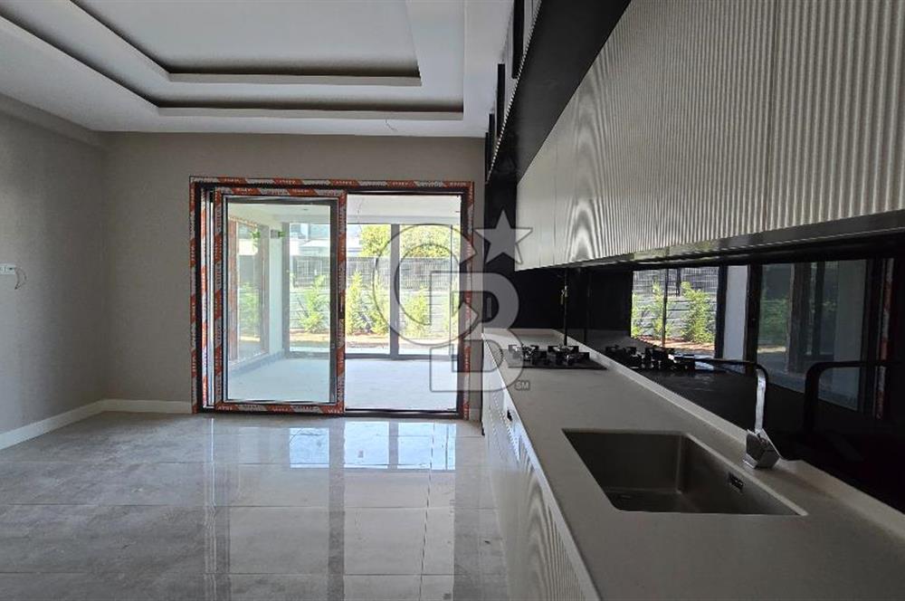Stadyuma Yürüme Mesafesinde, Yeni Nesil Lüks Villa! LUXURY HOME