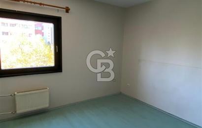 ÜMİTKÖY MERKEZ'DE DEFNE SİTESİN'DE KİRALIK 3+1 DAİRE