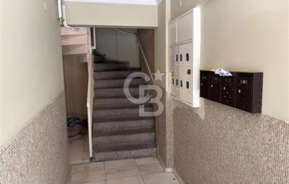 İzmir Karşıyaka Yalı Mahallesi Arakat 3+1 Satılık Daire