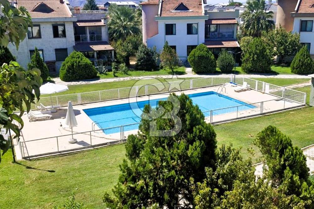 Manisa Akhisar Doktorlar Sitesi’nde Havuzlu ve Geniş Villa!