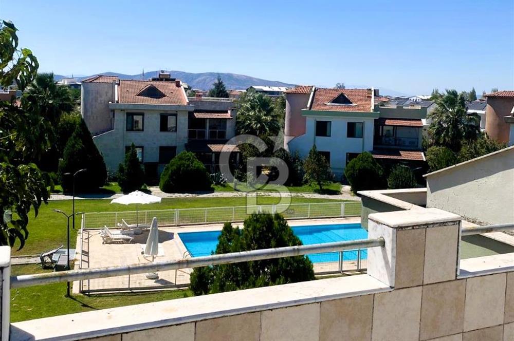 Manisa Akhisar Doktorlar Sitesi’nde Havuzlu ve Geniş Villa!
