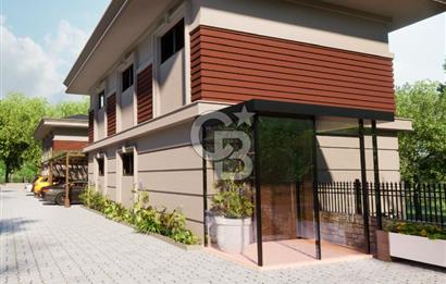 REŞADİYEDE SİTE İÇİ MÜSTAKİL HAVUZLU 4+1 SATILIK VİLLA