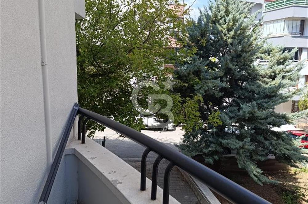 Hilal Mah. Holmeister Cad. Asansörlü Kiralık 3+1 Dubleks Daire