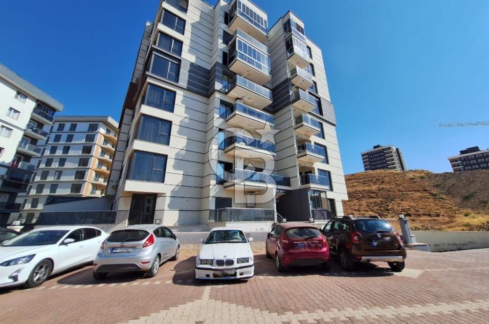 MENEMEN ZEYTİNLİK 3+1 KULLANIŞLI SATILIK DAİRE