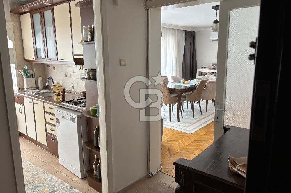 İzmir Alsancak Kültür Mahallesi Satılık 3+1 Daire