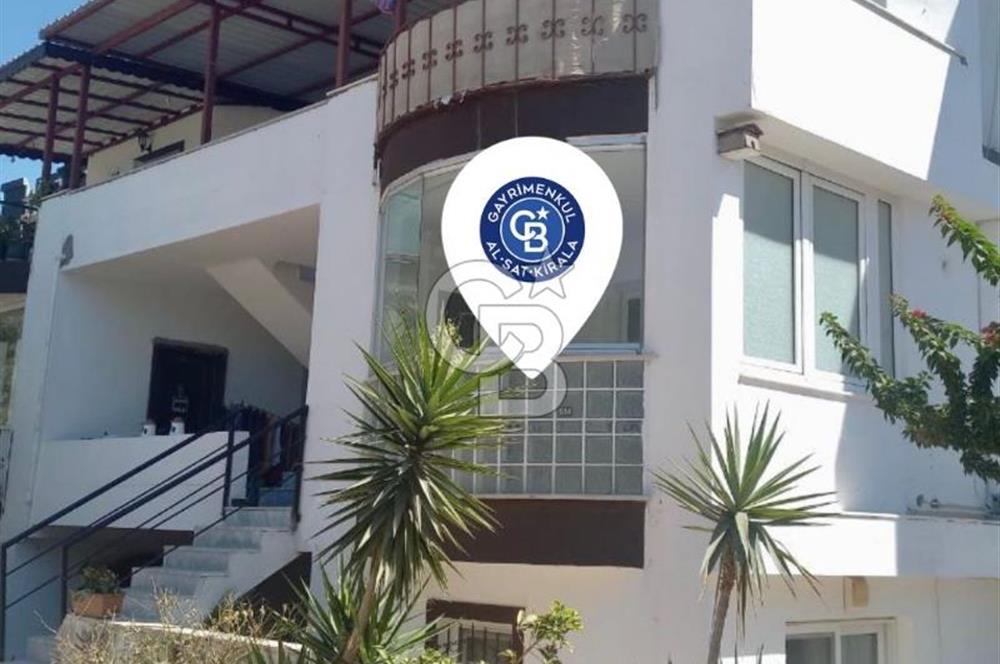Bodrum Alt Konacık'ta Satılık 3 +1 daire ve arsası