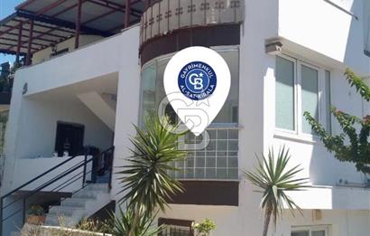 Bodrum Alt Konacık'ta Satılık 3 +1 daire ve arsası