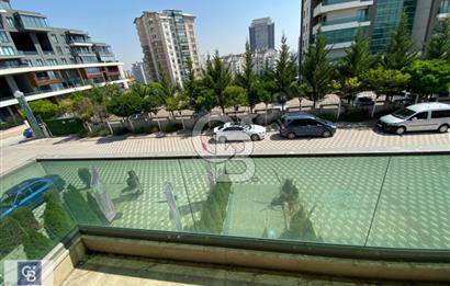 YAŞAMKENTDE CADDEYE CEPHE TABELA DEĞERİ YÜKSEK KİRALIK DÜKKAN