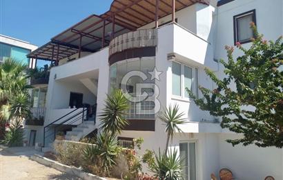 Bodrum Alt Konacık'ta Satılık 3 +1 daire ve arsası