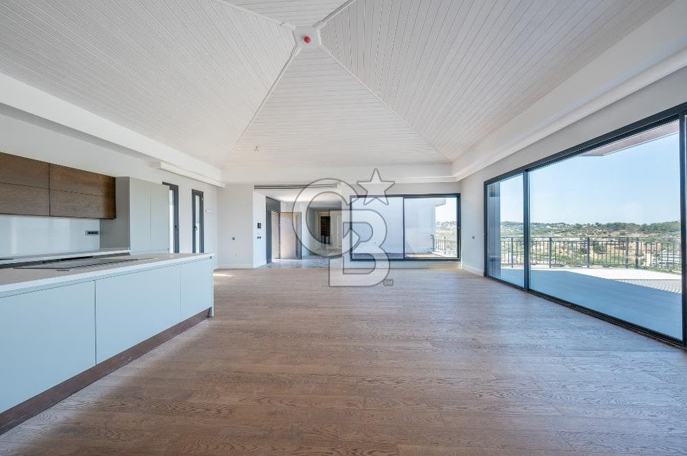 SEVİLLA URLA KEKLİKTEPEDE PANORAMİK DENİZ MANZARALI LÜKS VİLLA