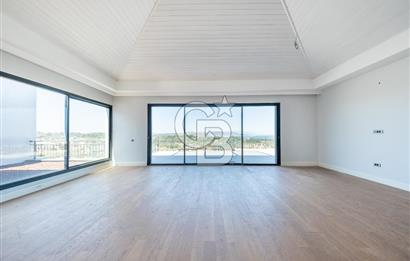 SEVİLLA URLA KEKLİKTEPEDE PANORAMİK DENİZ MANZARALI LÜKS VİLLA