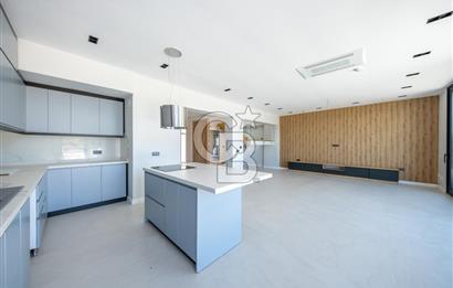 URLA KUŞÇULAR SATILIK MÜSTAKİL HAVUZLU 4+1 LÜKS VİLLA