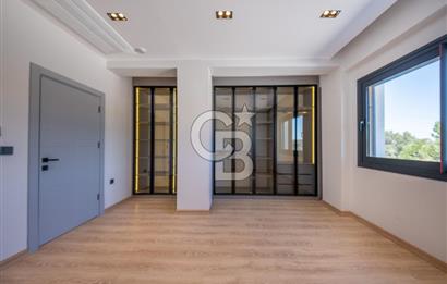 URLA KUŞÇULAR SATILIK MÜSTAKİL HAVUZLU 4+1 LÜKS VİLLA