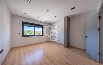URLA KUŞÇULAR SATILIK MÜSTAKİL HAVUZLU 4+1 LÜKS VİLLA