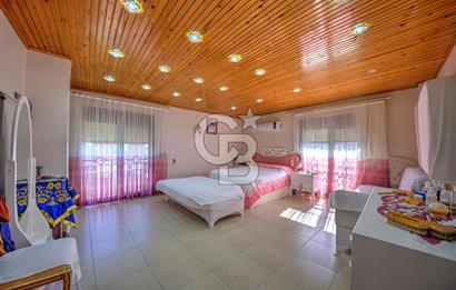 Menderes Cumaovası Mahallesinde 6+2 Müstakil Triblex Villa