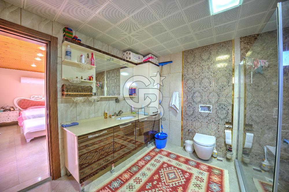 Menderes Cumaovası Mahallesinde 6+2 Müstakil Triblex Villa