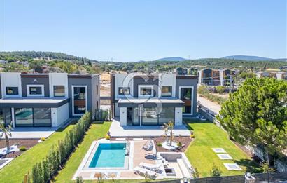 URLA KUŞÇULAR SATILIK MÜSTAKİL HAVUZLU 4+1 LÜKS VİLLA