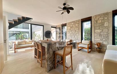 URLA KUŞÇULAR SATILIK 5+2 ÖZEL TASARIM HAVUZLU MÜSTAKİL VİLLA