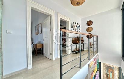 URLA KUŞÇULAR SATILIK 5+2 ÖZEL TASARIM HAVUZLU MÜSTAKİL VİLLA