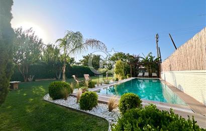 URLA KUŞÇULAR SATILIK 5+2 ÖZEL TASARIM HAVUZLU MÜSTAKİL VİLLA