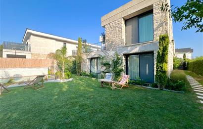 URLA KUŞÇULAR SATILIK 5+2 ÖZEL TASARIM HAVUZLU MÜSTAKİL VİLLA