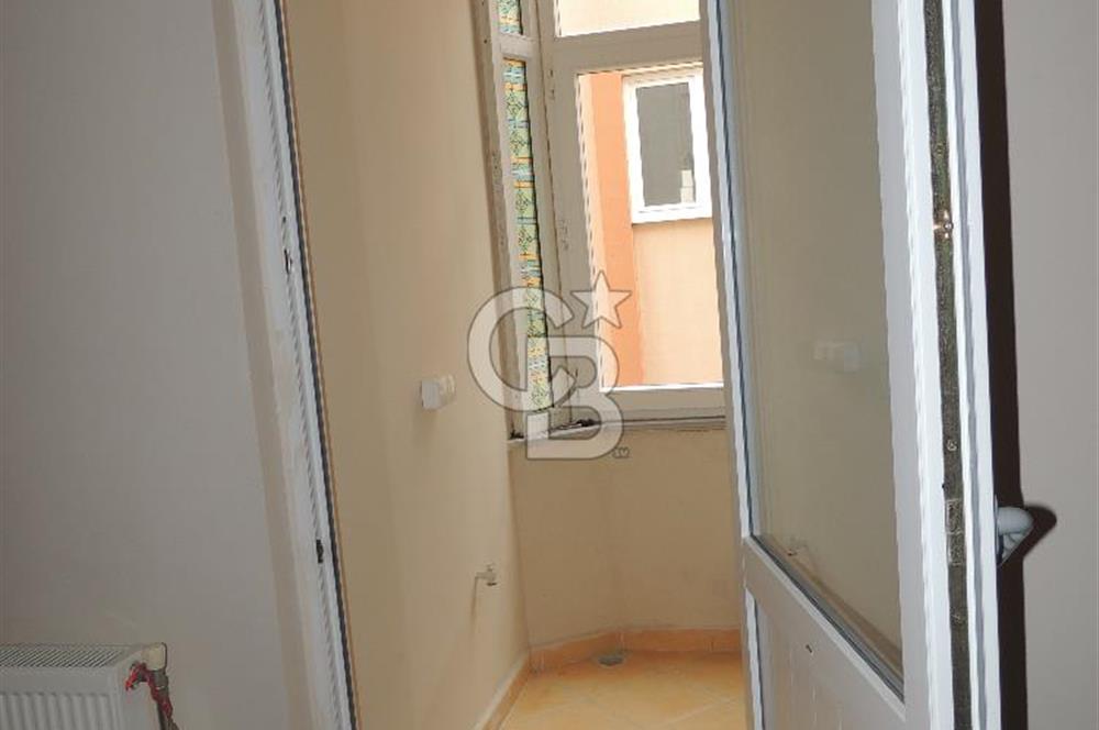 TATLISU DA SİTE İÇİ KULLANIŞLI TEMİZ SATILIK 3+1